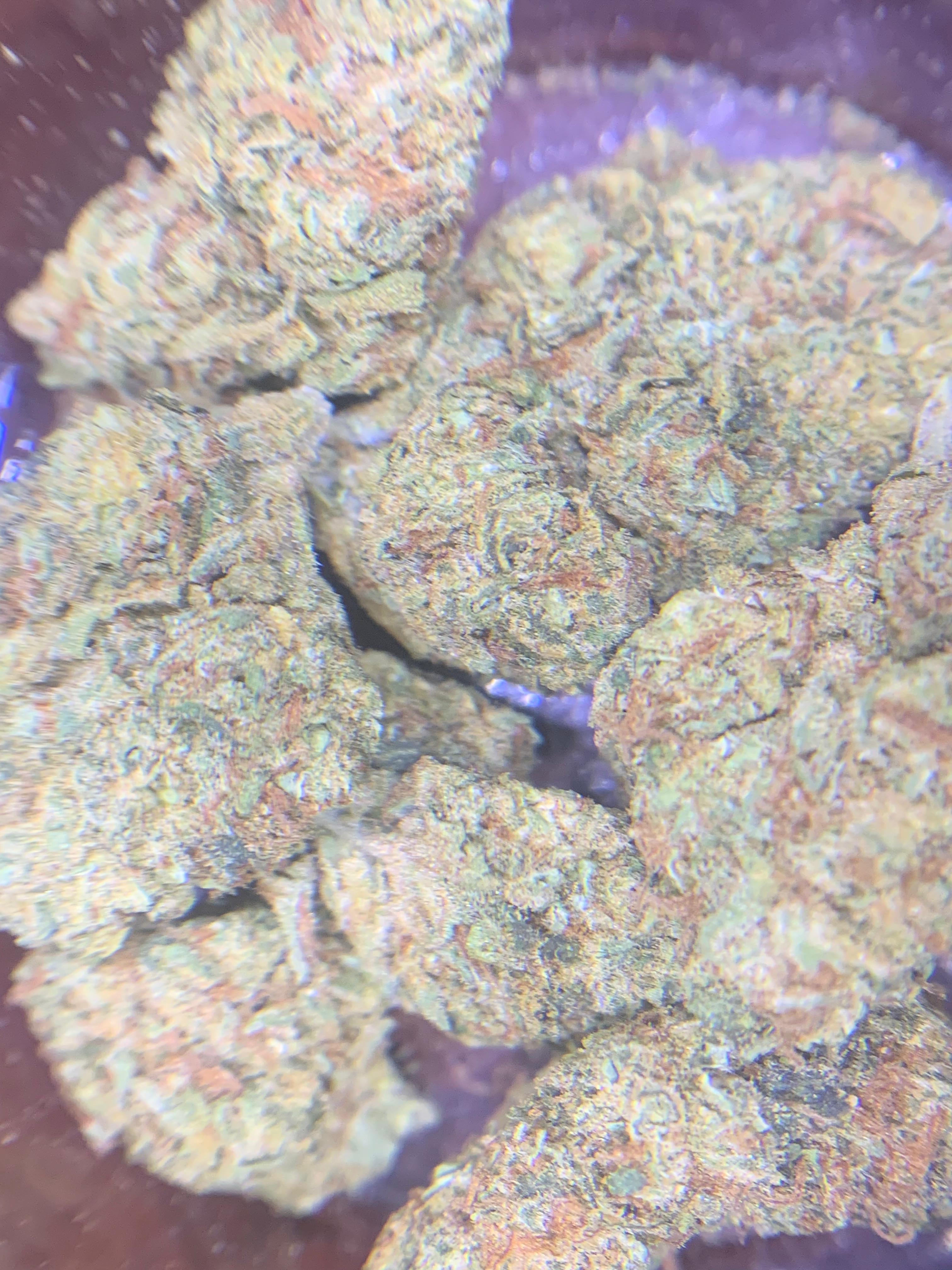 Rombaz (GBO AA+)Hybrid (Indica-leaning)