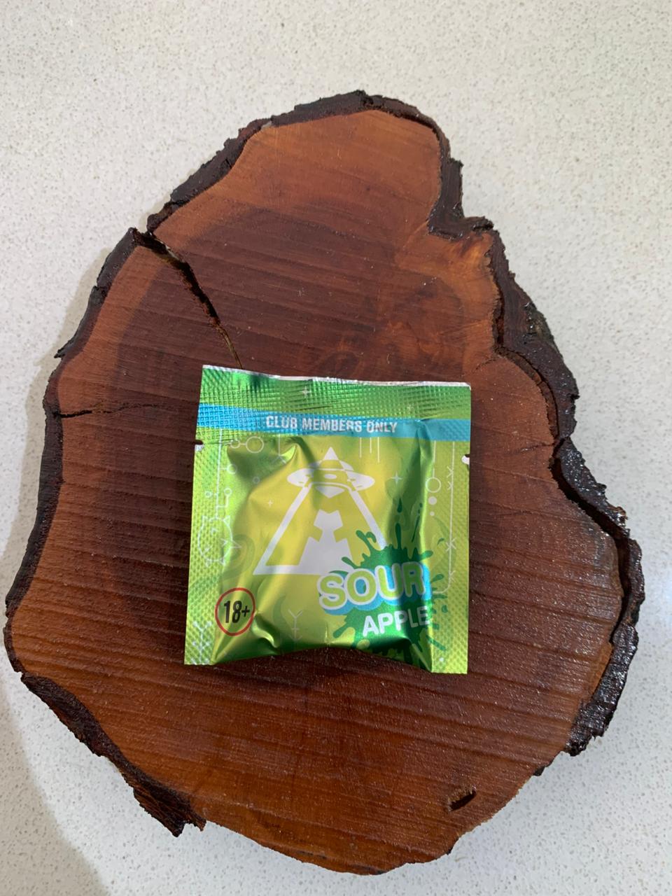 Forbidden Fruit Sour Cherry & Apple -20mg Gummy Pack