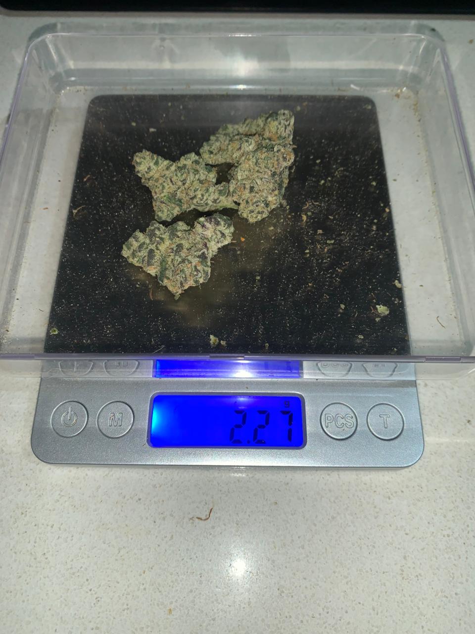 Chimera X — Hybrid (Hydroponic) THC: 24–28%