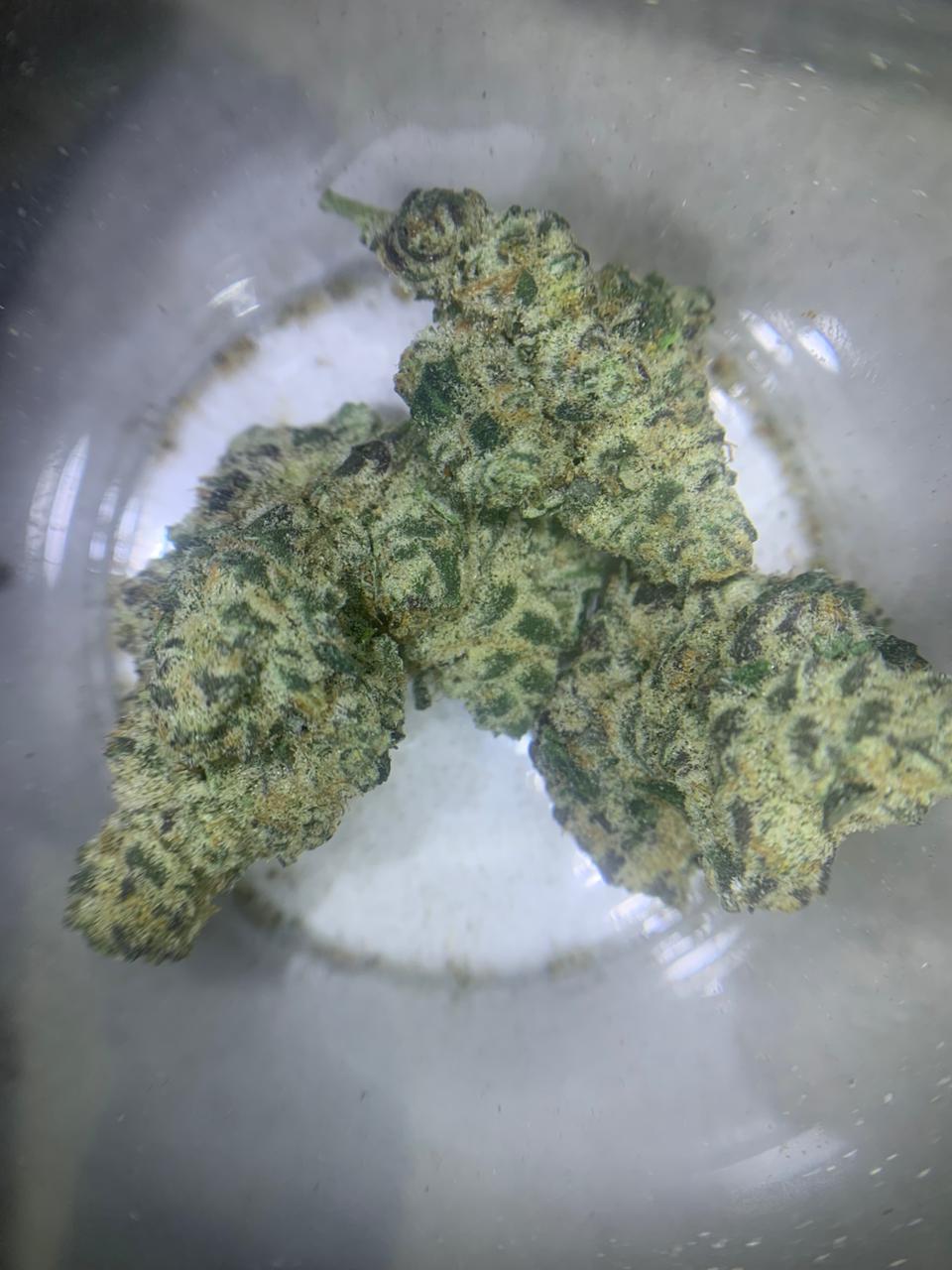 Chimera X — Hybrid (Hydroponic) THC: 24–28%