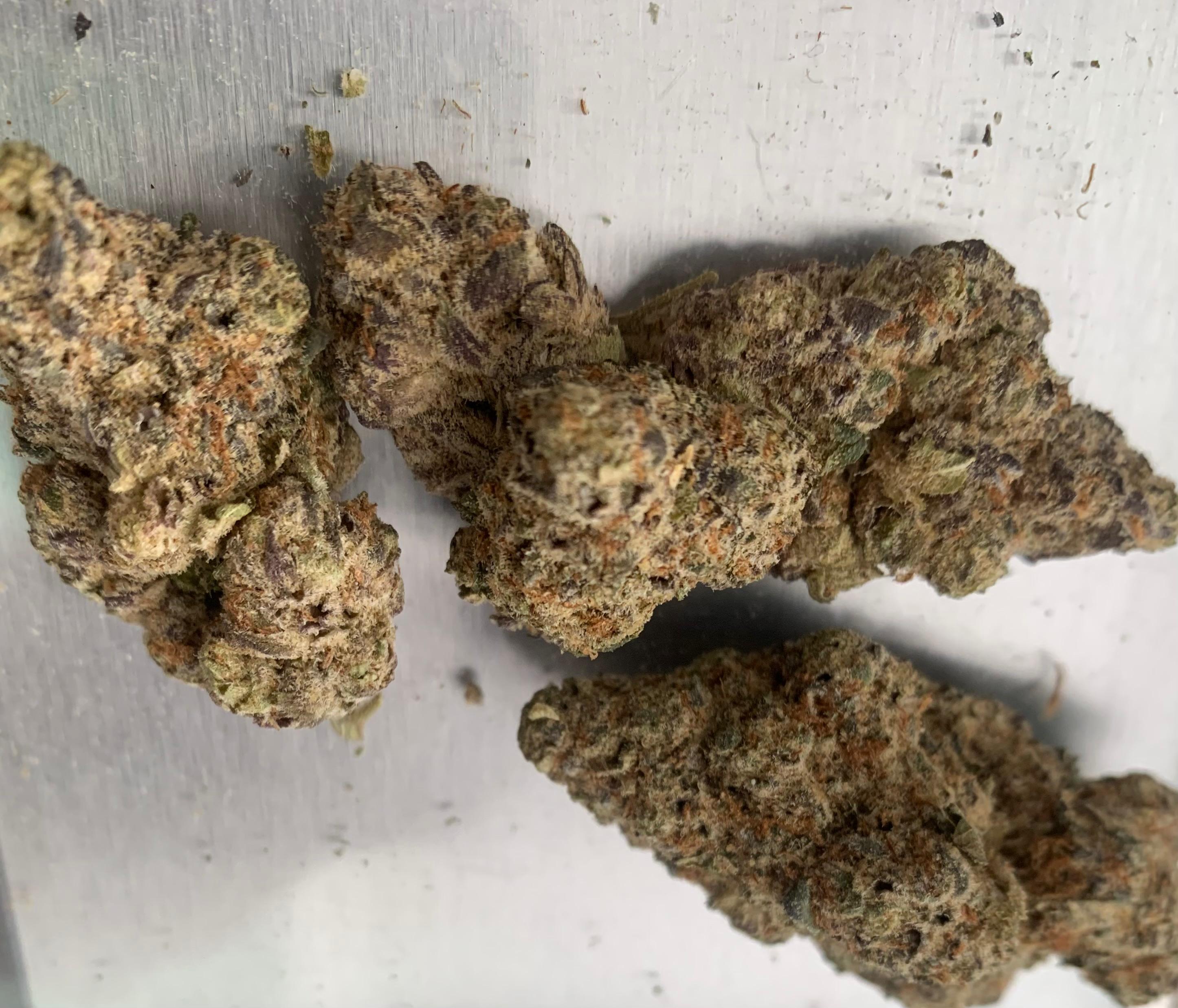Granny’s Candy — Sativa| Hydroponic